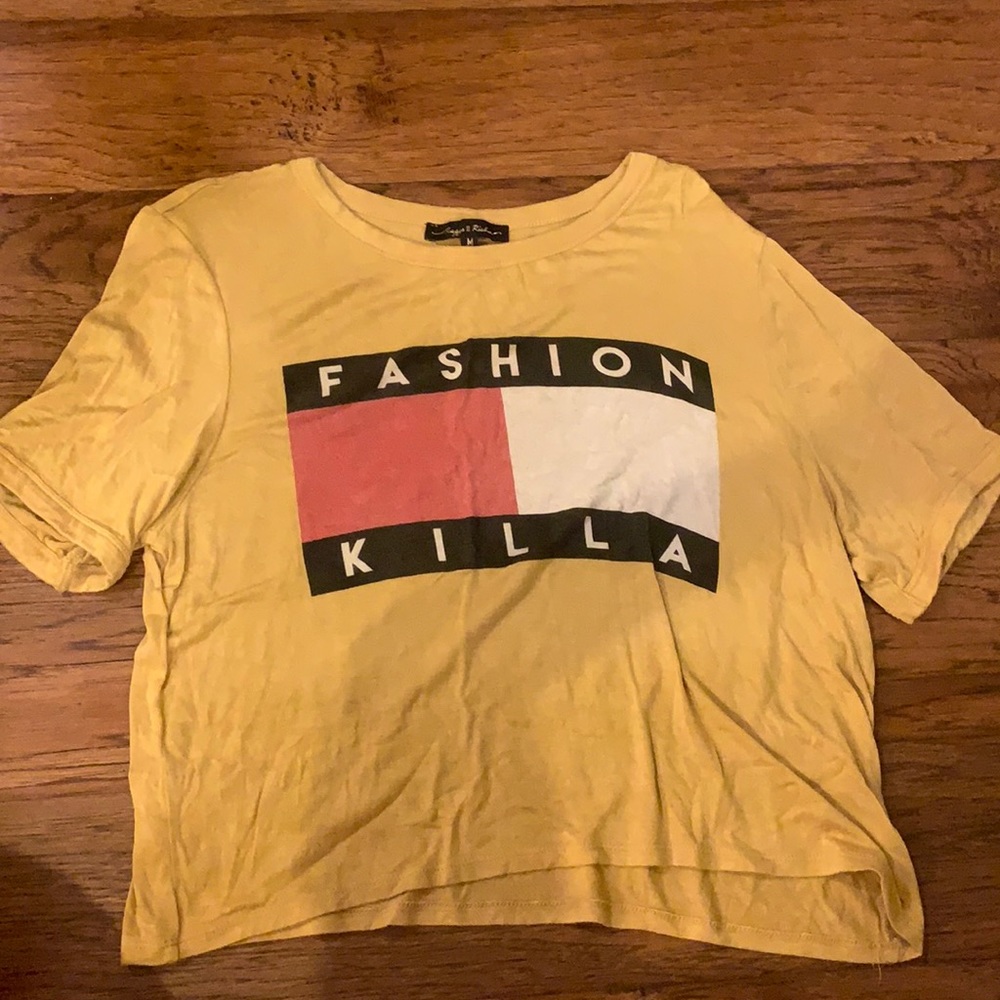 FASHION NOVA t-shirt. Worn once